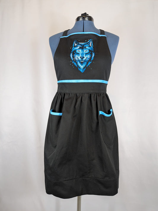 Spectacular Wolf Apron
